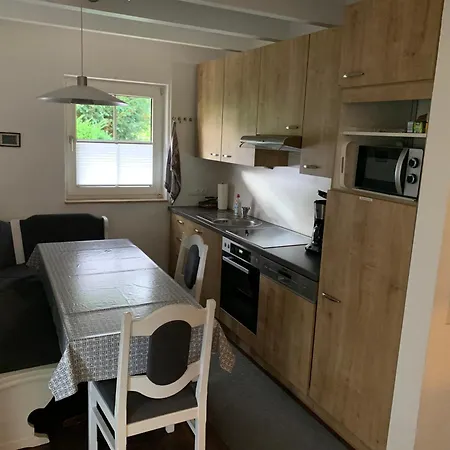 Vakantiehuis Kleine Ferienvilla In *